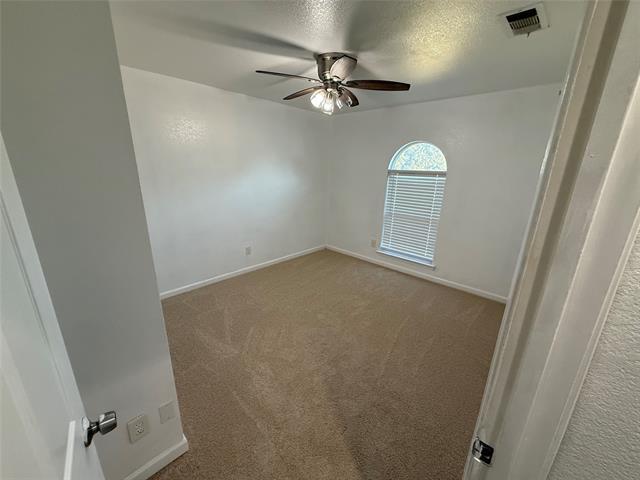 Foto del edificio - 9403 Timberbluff Rd