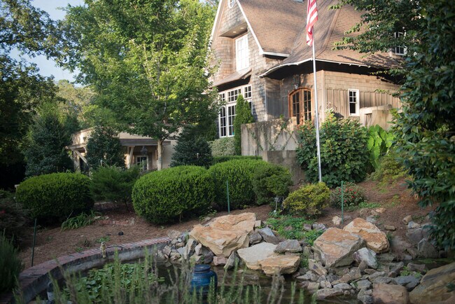 Foto del edificio - 4644 Old Looney Mill Rd