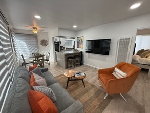 Building Photo - 67 Bay Shore Ave