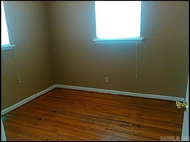 Foto del edificio - 7500 Redwood Dr