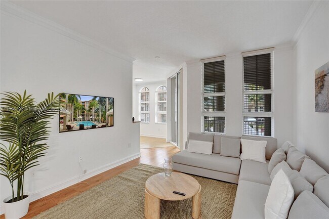 Foto del edificio - 3001 NE 185th St