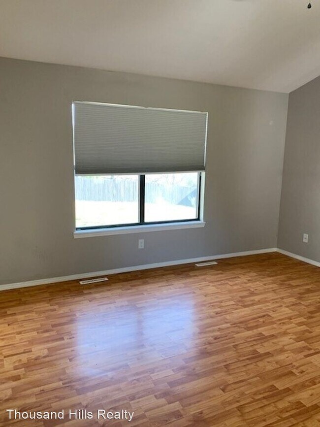Foto del edificio - 3 br, 2 bath House - 120 Rock Hollow Court