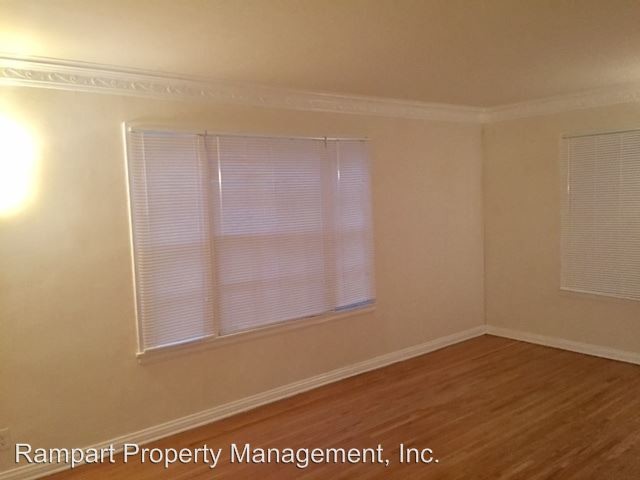Building Photo - 4218 Degnan Blvd