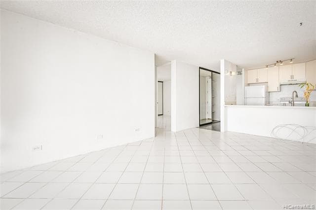 Building Photo - 98-410-410 Koauka Loop