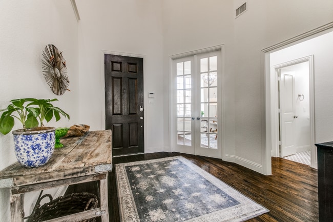 Photo - 1201 4th St (Argyle, TX) House
