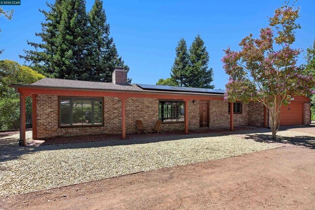 Foto del edificio - 755 Glenside Dr