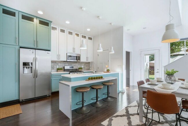 Foto del edificio - Beautiful 3 Bedroom 2.5 Bathroom Home!