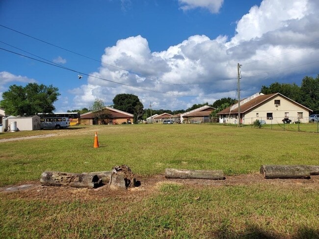 Building Photo - 3620 Willow Oak Rd