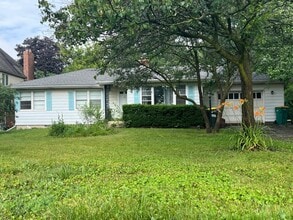 Building Photo - 6536 Ridge Rd