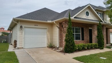 Building Photo - 20914 Sun Creek Dr