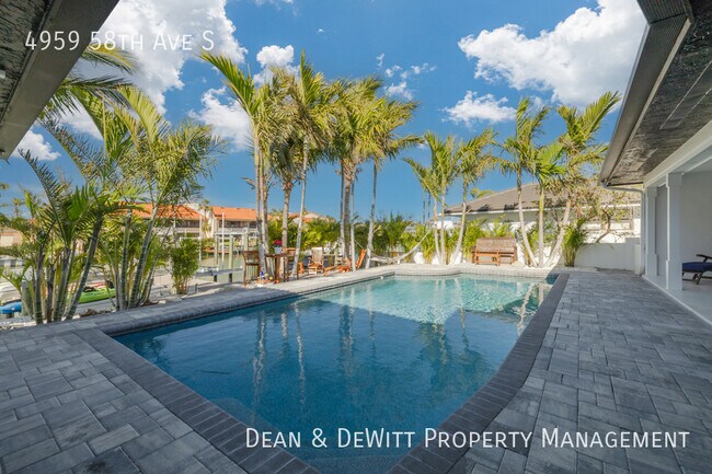 Building Photo - 4959 58th Ave S