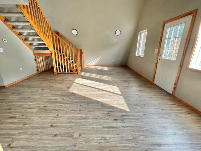 Building Photo - 2 Bed, 1 Bath A-Frame for Rent!