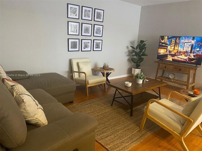 Foto del edificio - 3050 NE 5th Terrace