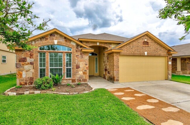 Foto del edificio - 137 Langtry Ln