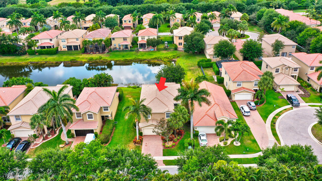 Foto del edificio - 7557 Topiary Ave