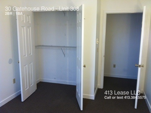 Building Photo - 30 Gatehouse Rd
