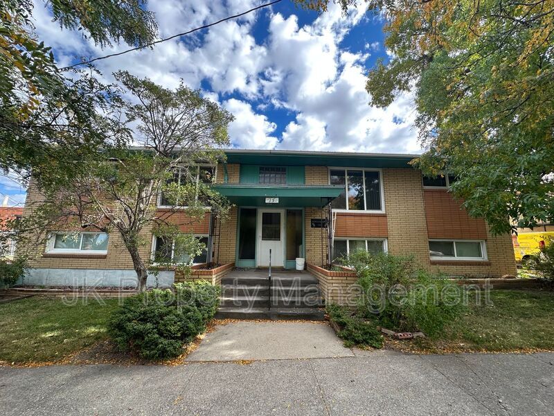 Primary Photo - 15 11th St S