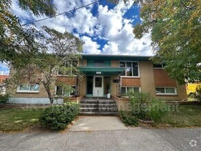 Building Photo - 15 11th St S