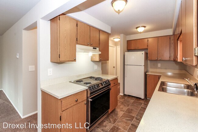 Building Photo - 4412 NW Wedgewood Ln