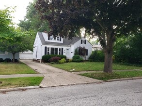 Building Photo - 24107 E Baintree Rd