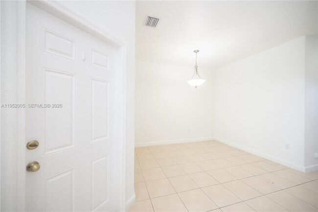 Foto del edificio - 2532 SE 15th Ct