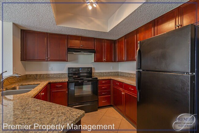Building Photo - 1363 Wildwood Lakes Blvd