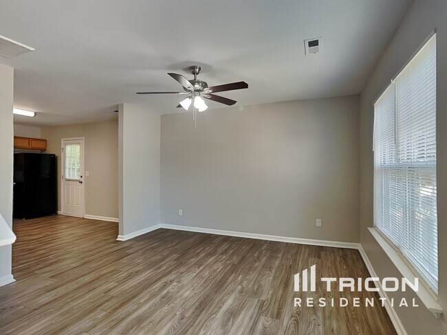 Building Photo - 120 Honeywood Avenue Charlotte NC