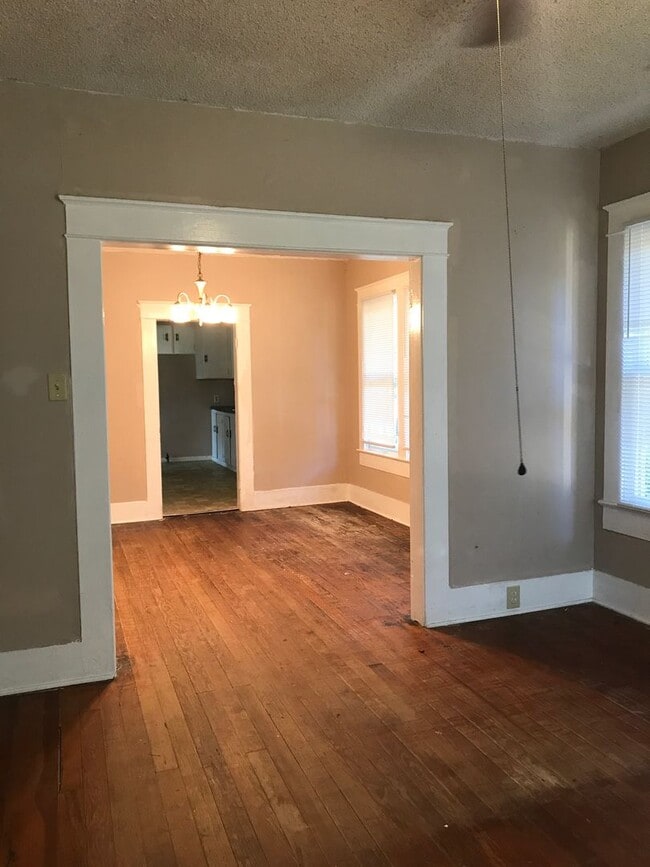 Building Photo - ****408 Chester - Alexandria