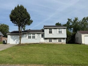 Building Photo - 10855 Penarth Dr