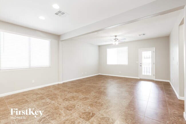 Foto del edificio - 164 Soaring Sky Ave