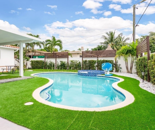 Photo - 1040 N Royal Poinciana Blvd House