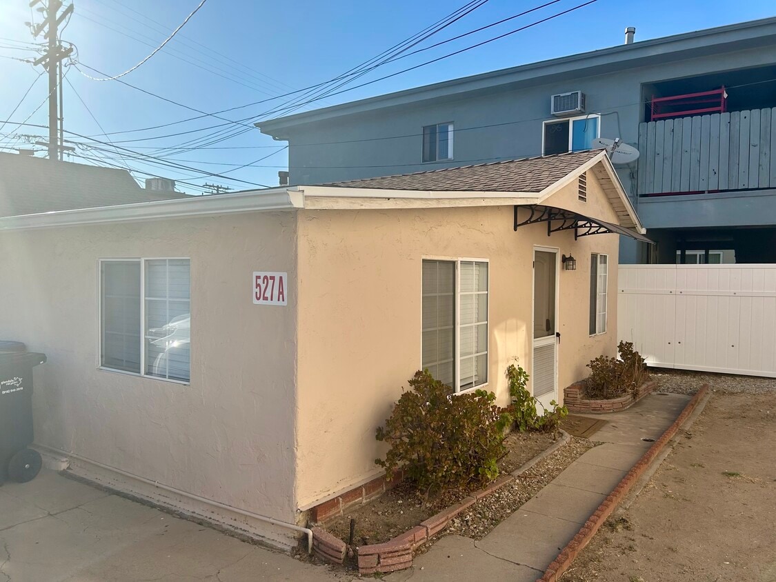 Primary Photo - 527 Chester St