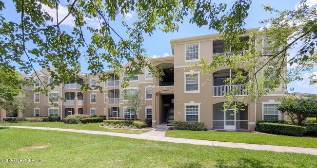 Foto del edificio - 7990 Baymeadows Cir E
