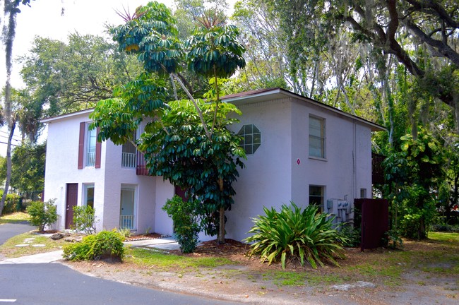 Building Photo - Forest West Apartments