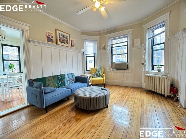Foto del edificio - 30 Glenville Ave