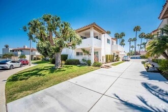 Building Photo - 18902 Valley Cir