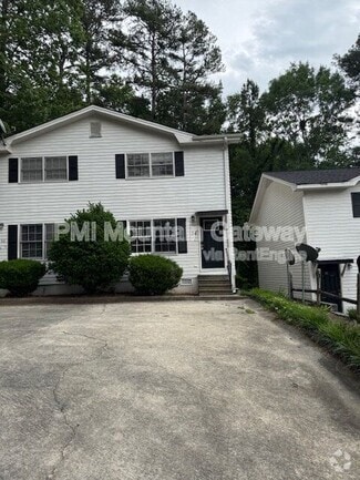 Building Photo - 54 Greenwood Dr