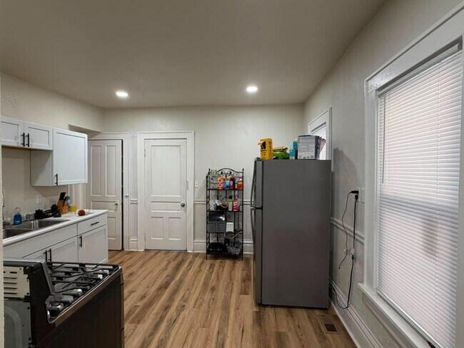 Foto del edificio - 3356 N Buffum St