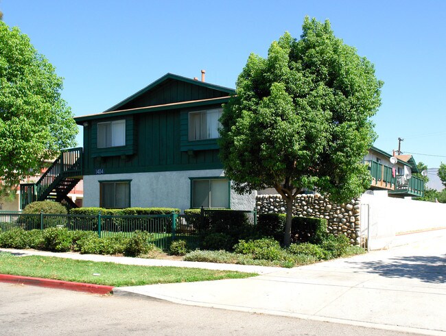 Building Photo - 1404 W Stoneridge Ct