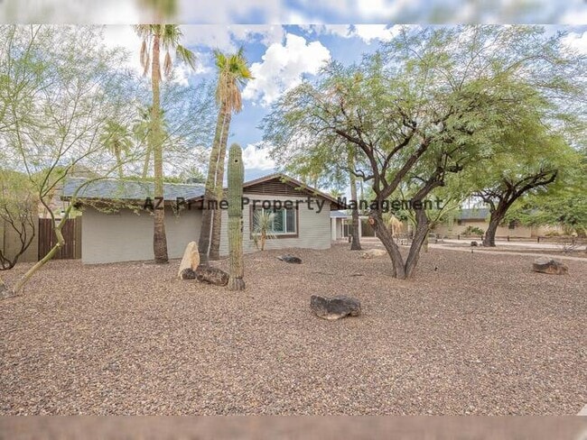 Photo - 5301 N 43rd Pl House