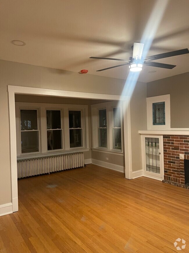 Belmont Gardens Apartments for Rent Chicago, IL 2 Rentals