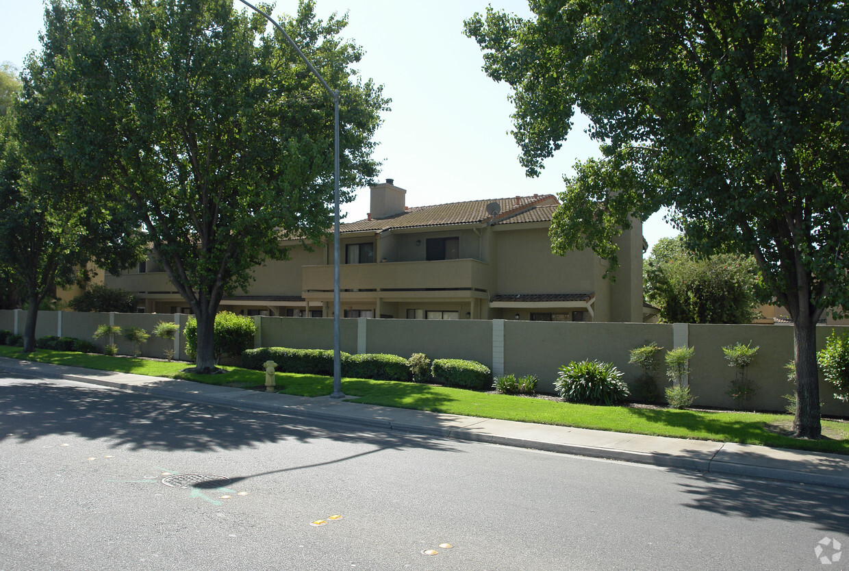 Building Photo - Normandy Park Condo