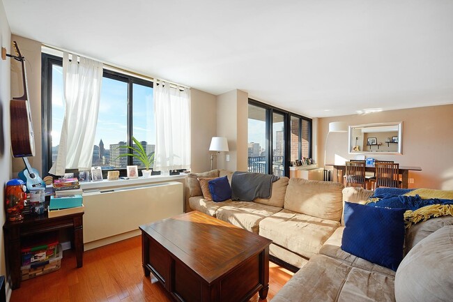 Foto del edificio - 700 Grove St