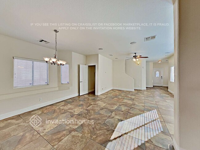 Foto del edificio - 1676 Little Crow Ave
