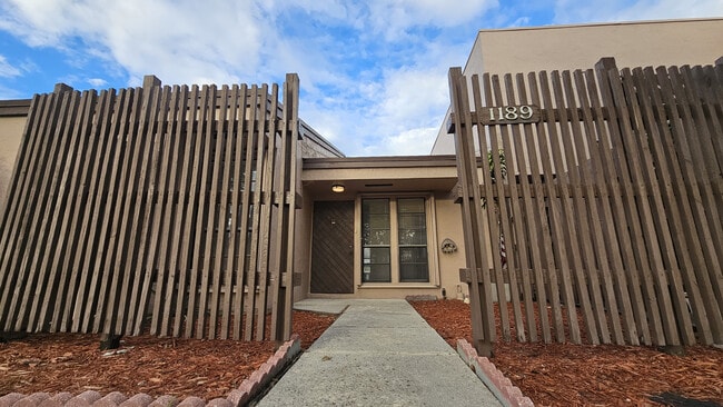Building Photo - 1189 NW 122nd Ter