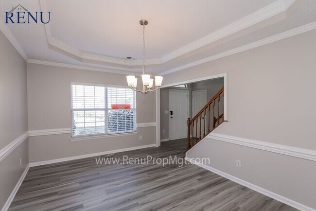 Foto del edificio - Available Now!!