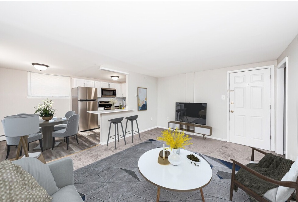 Primary Photo - Lori Apartments