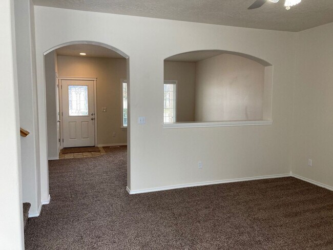 Foto del edificio - 5193 Toscana~Massive Meridian Home Close t...