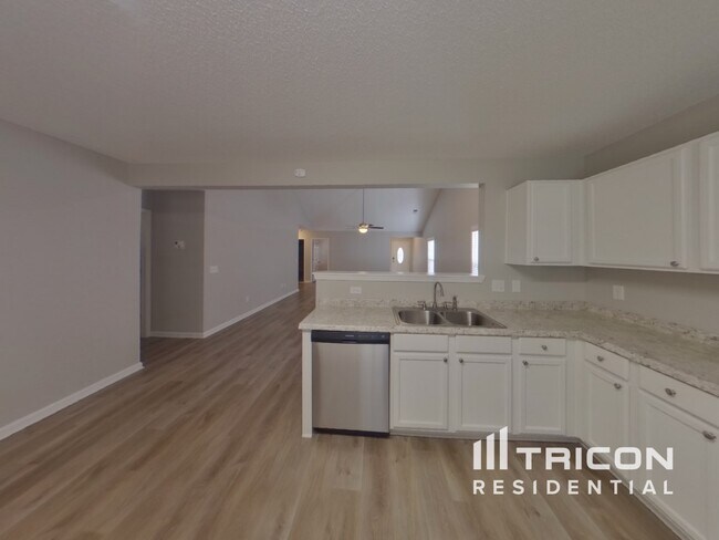 Building Photo - 268 Fox Squirrel Cir