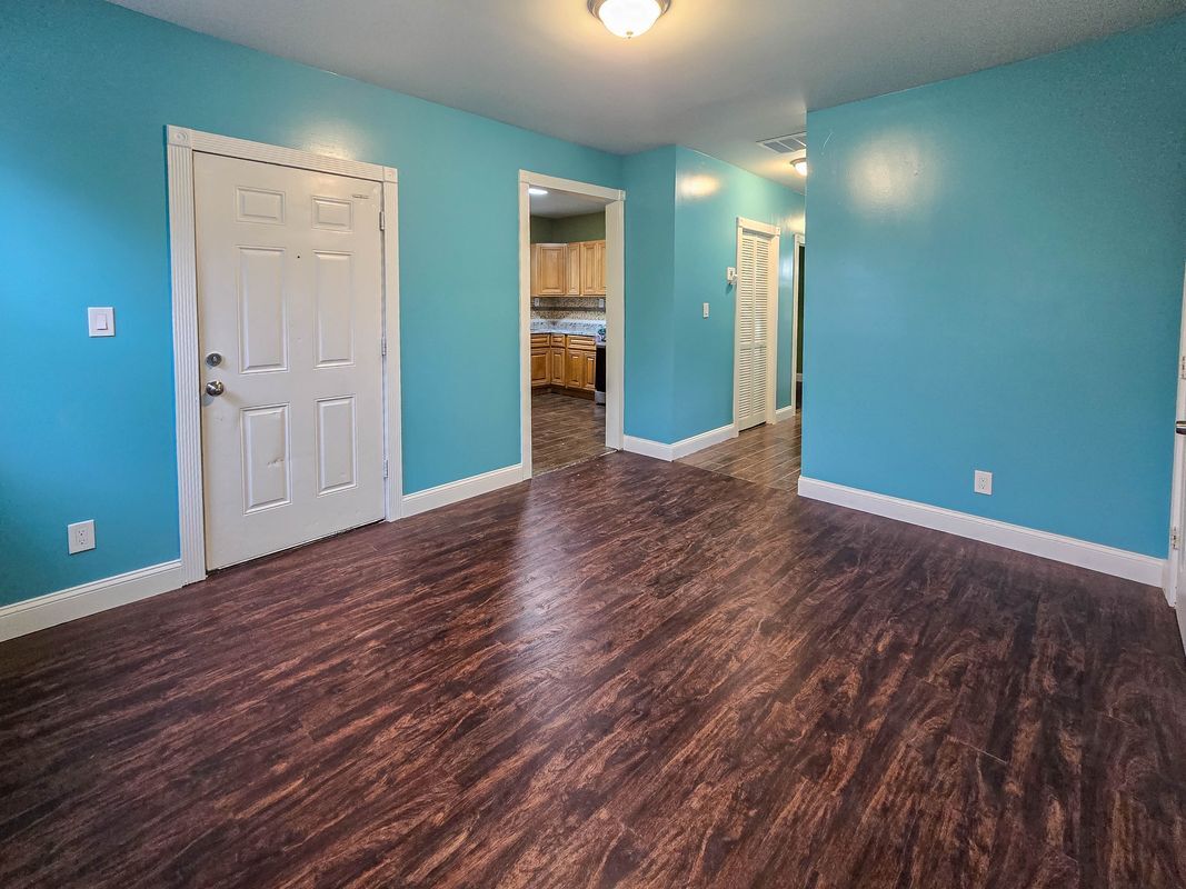 Foto principal - 226 Renner Ave